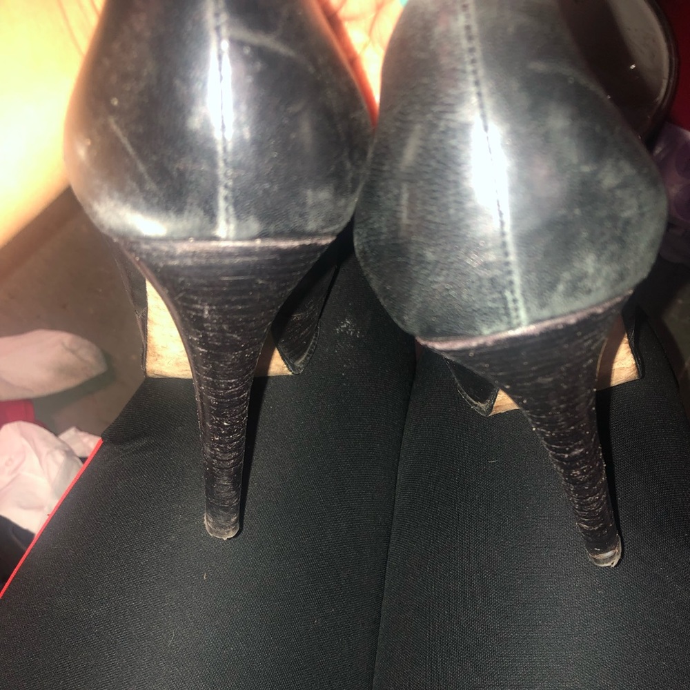 Black Pump - image 6